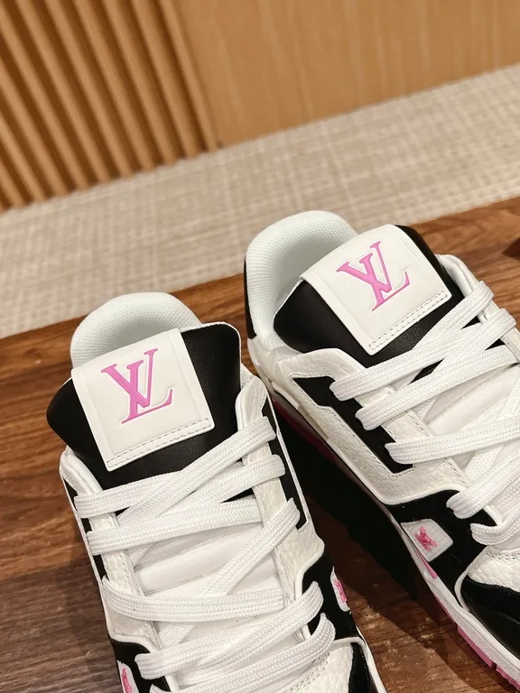 Louis Vuitton Shoe 